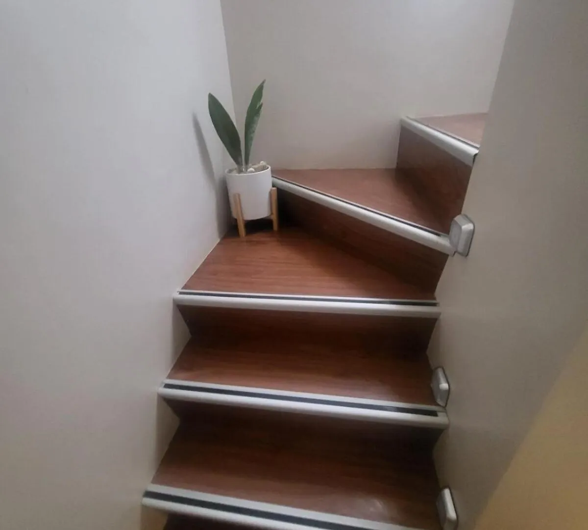 Cozy & Complete 2-Floors Panglao, 2-Wifi, 5 Beds Apartment Dauis