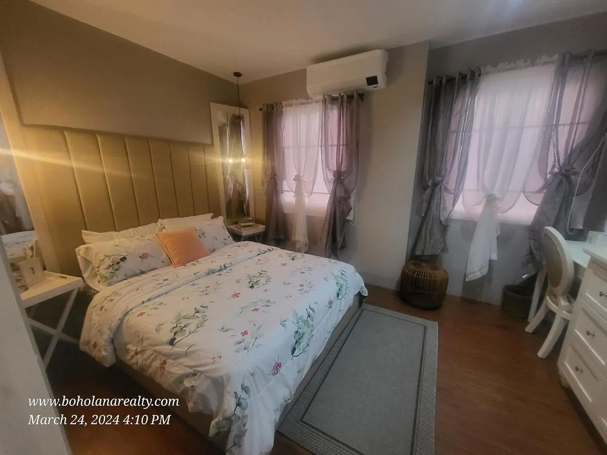 Cozy & Complete 2-Floors Panglao, 2-Wifi, 5 Beds Apartment Dauis