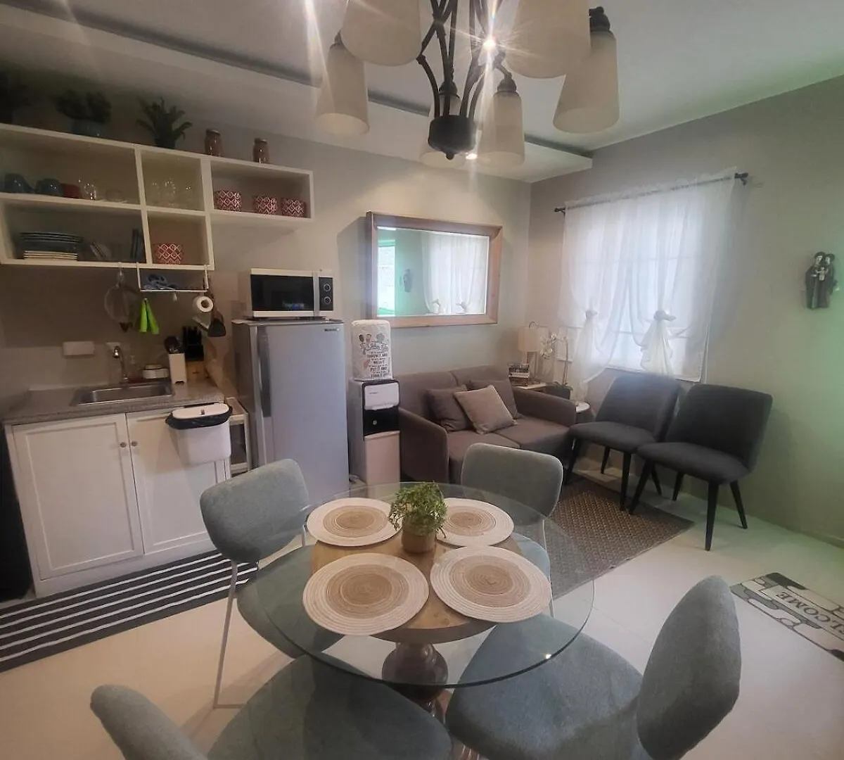 Cozy & Complete 2-Floors Panglao, 2-Wifi, 5 Beds Apartment Dauis